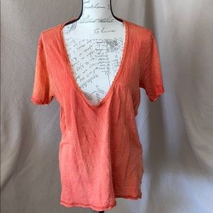 FREE PEOPLE COPPER TEE W/LACE TRIM DETAIL L NWT